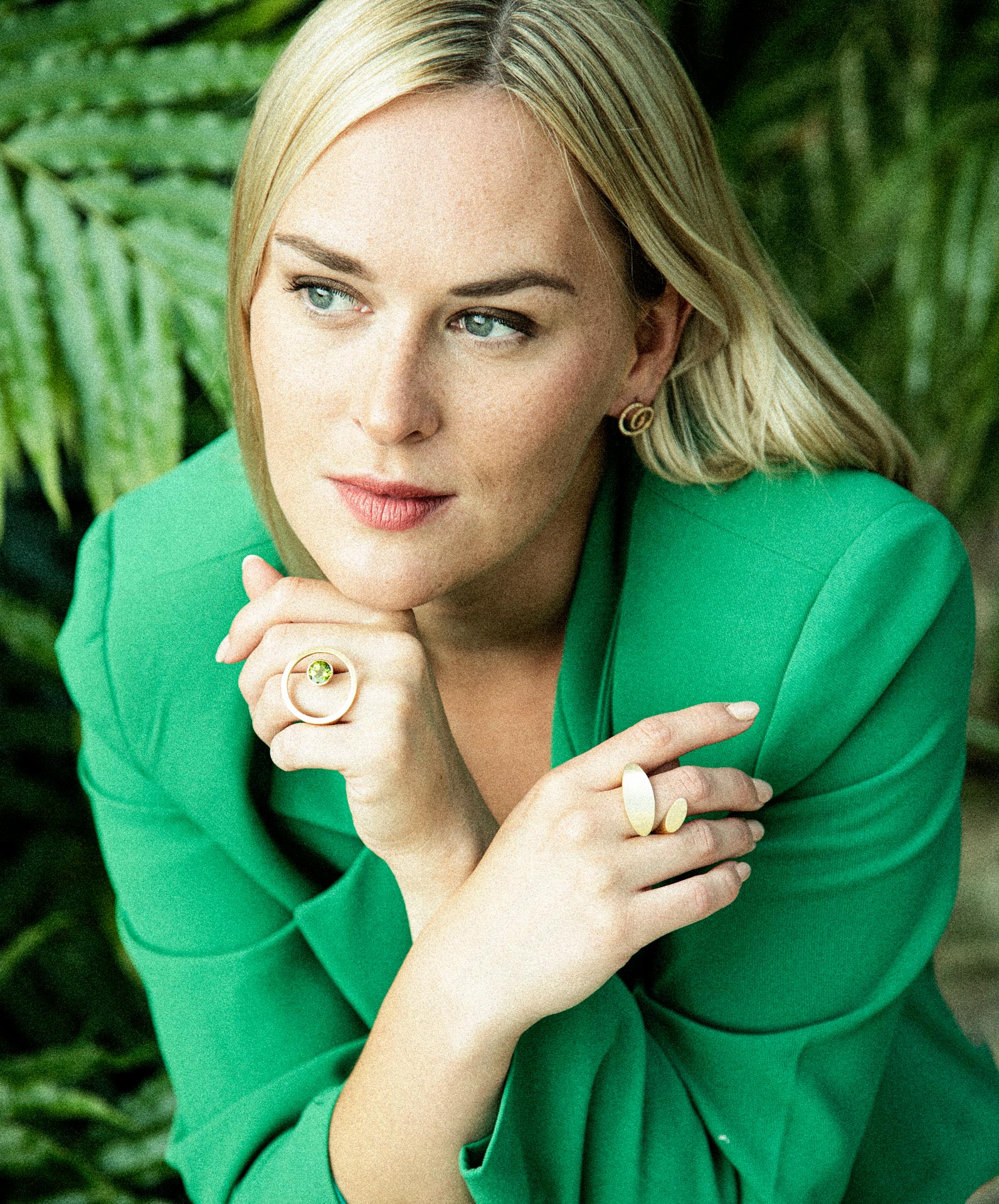 Foto Frau grün